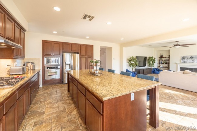 260003121-3807a760-1a96-466e-985f-e88e028f59f2