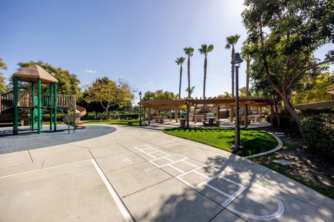 260003121-aac7b4ba-7418-40d5-bc5a-9ccbbd067a94